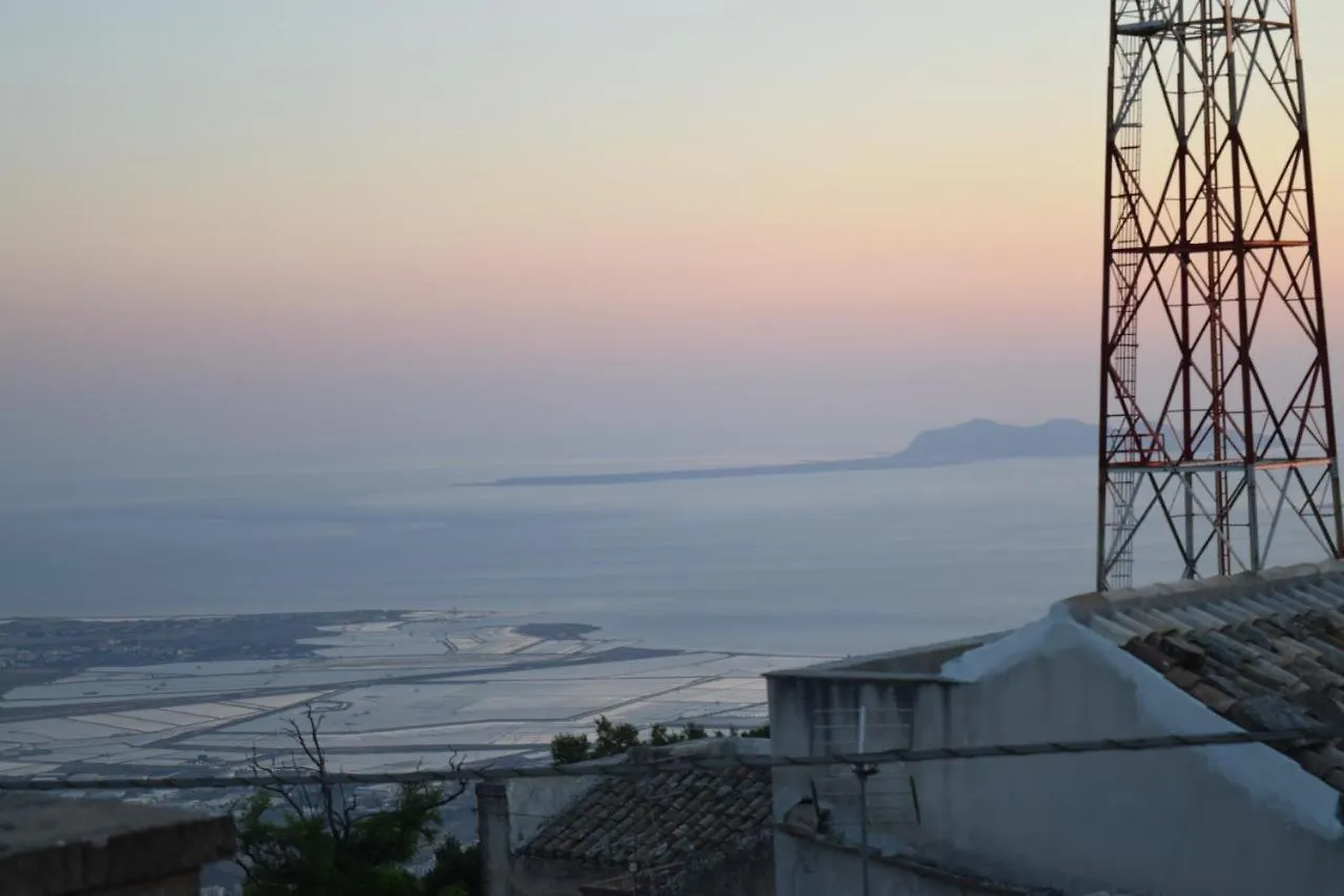 San Francesco 67 - Erice Vetta Apartment 0*,